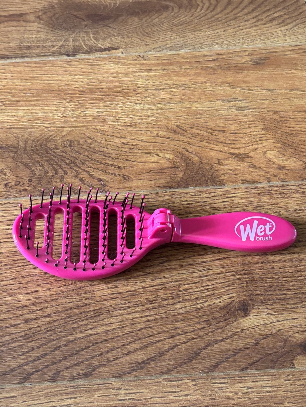 Wet Brush Foldable Detangling Hair Brush — Hot Pink